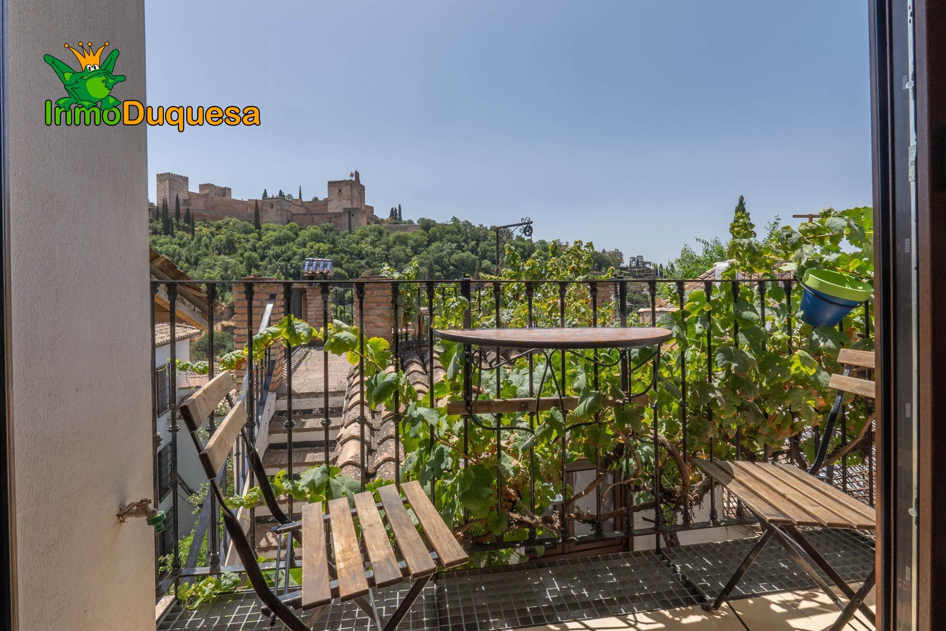 INVERSIÓN: 2 casas en el Albaicín con vistas a la ALHAMBRA. (Con licencia turística y altísima rentabilidad). - foto 2