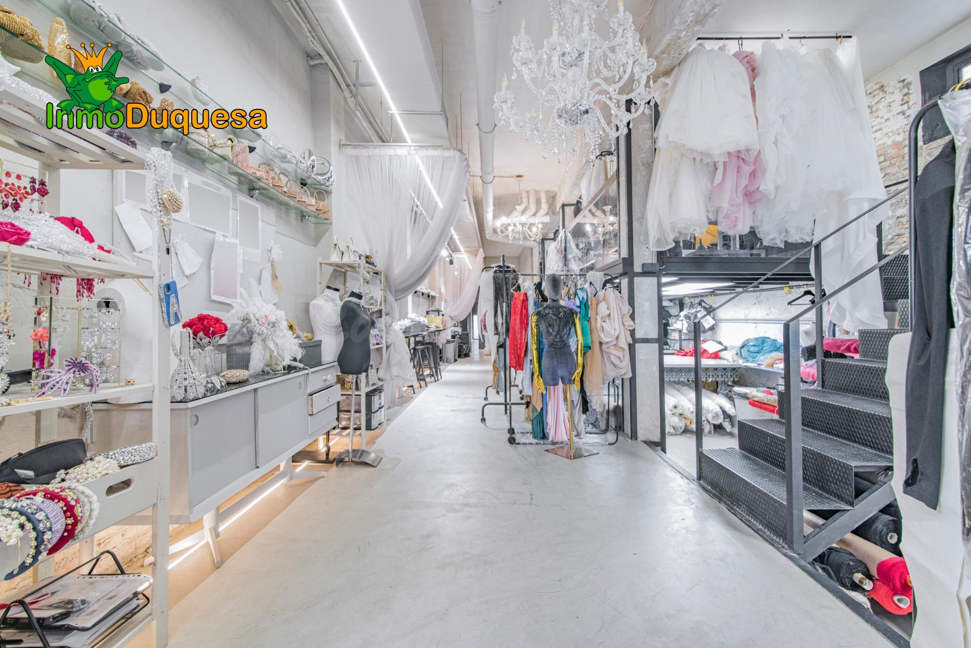 LOCAL COMERCIAL - Reformado - en el corazón de Granada. (Pas - foto 3