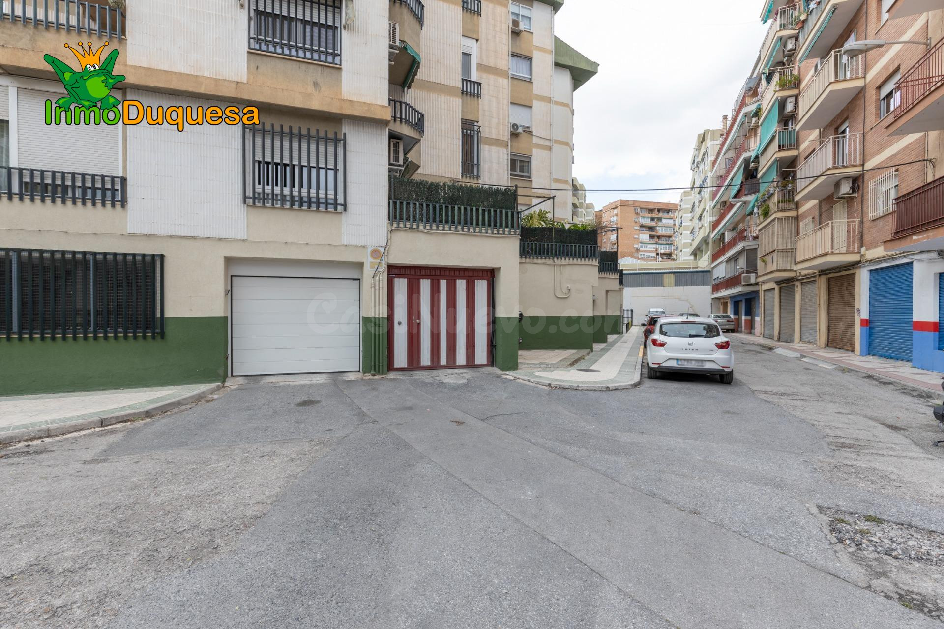 Garaje cerrado para 1 vehículo en zona de Calle Arabial - foto 5