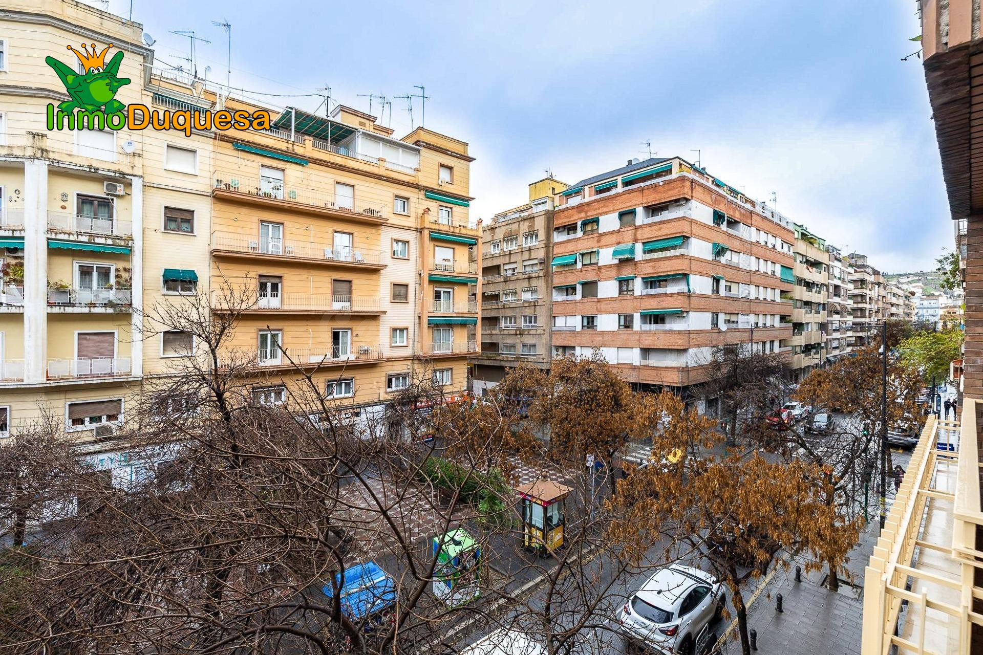 Gran piso de 4 dorm. en Calle Alhamar (Con 160 m2) - foto 3