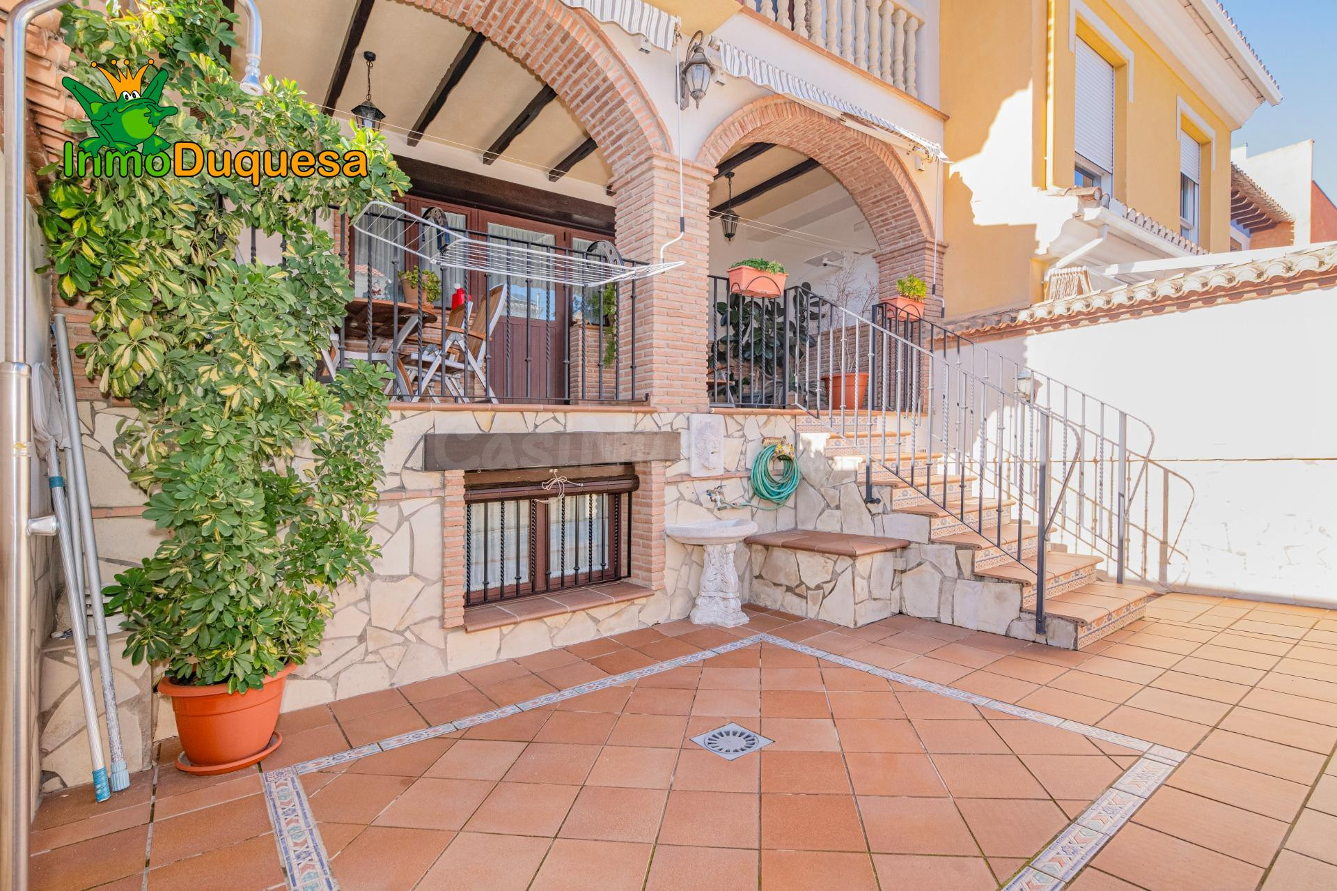 Casa adosada en La zubia - Parte alta. - foto 3