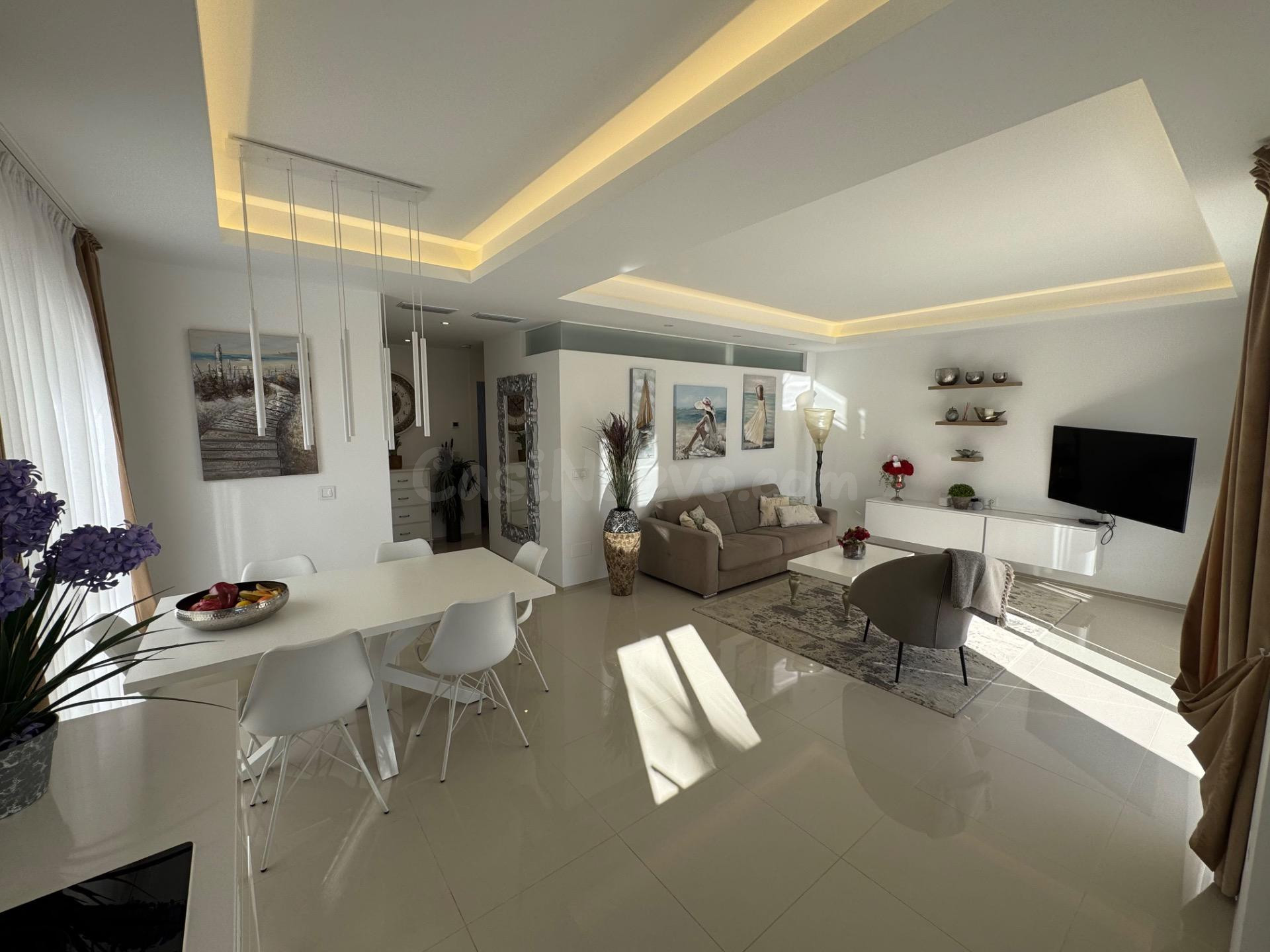 Moderno apartamento con jardín privado y acceso directo a piscina en Ciudad Quesada - foto 4