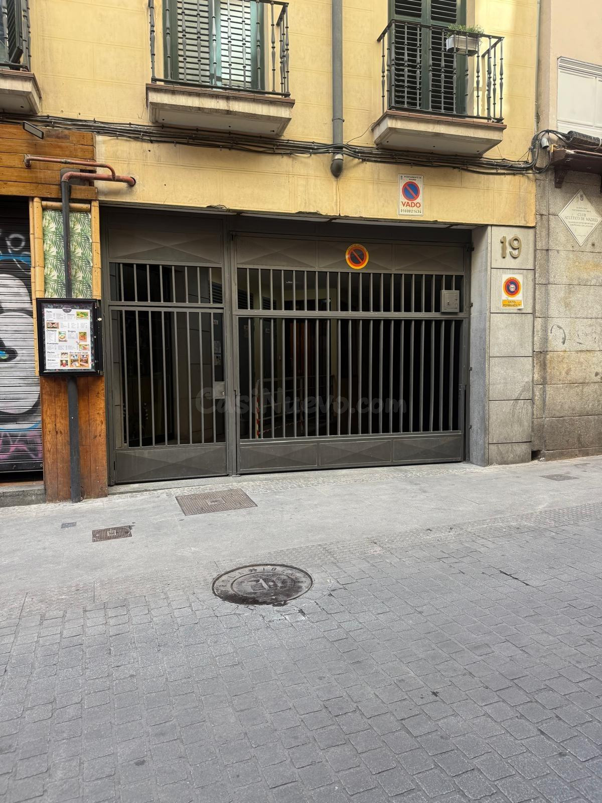 ¡Excelente Garaje en el Corazón de Madrid por solo €55,000! - foto 4