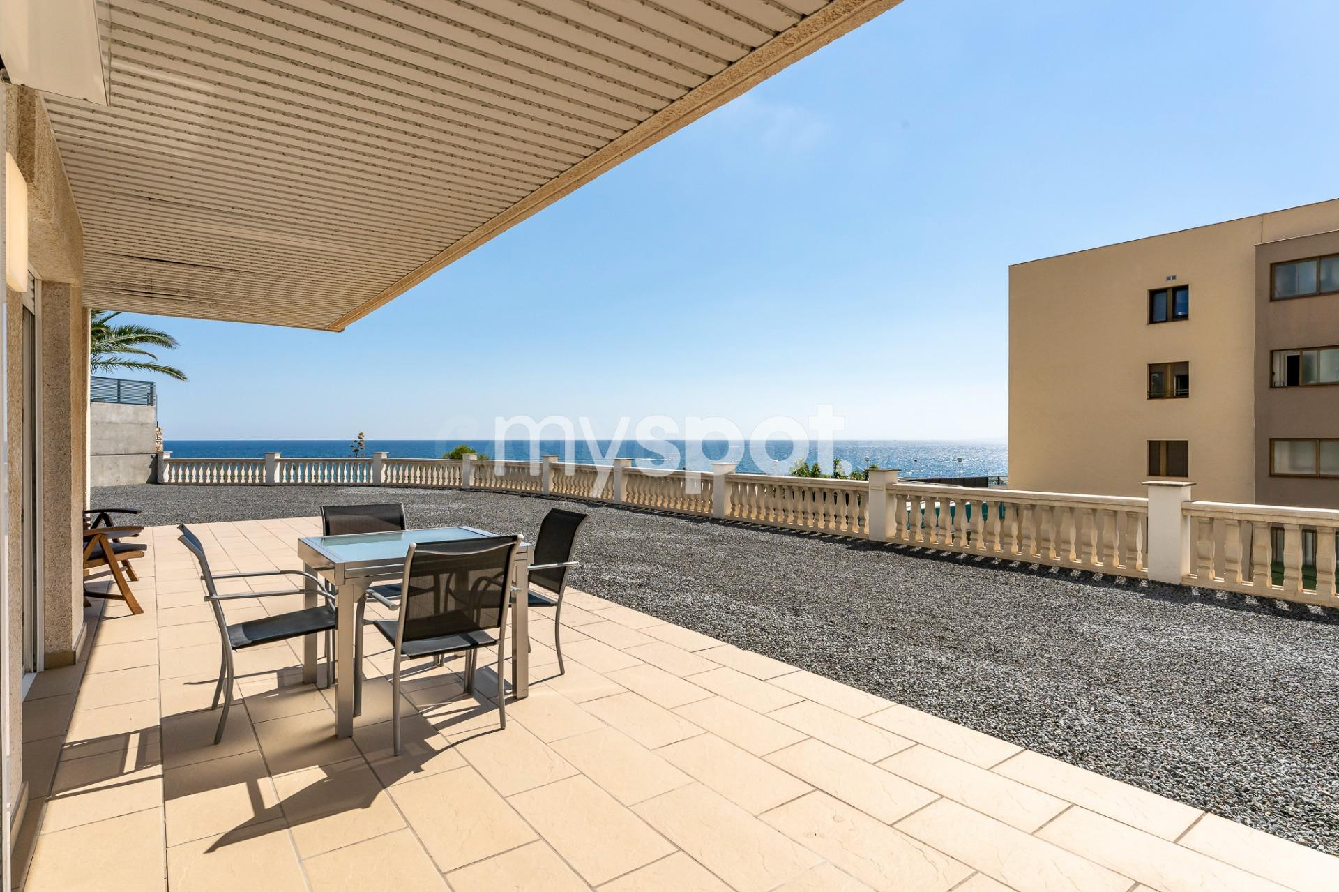 Apartamento con terraza de 600 m2 y vistas privilegiadas al  - foto 2