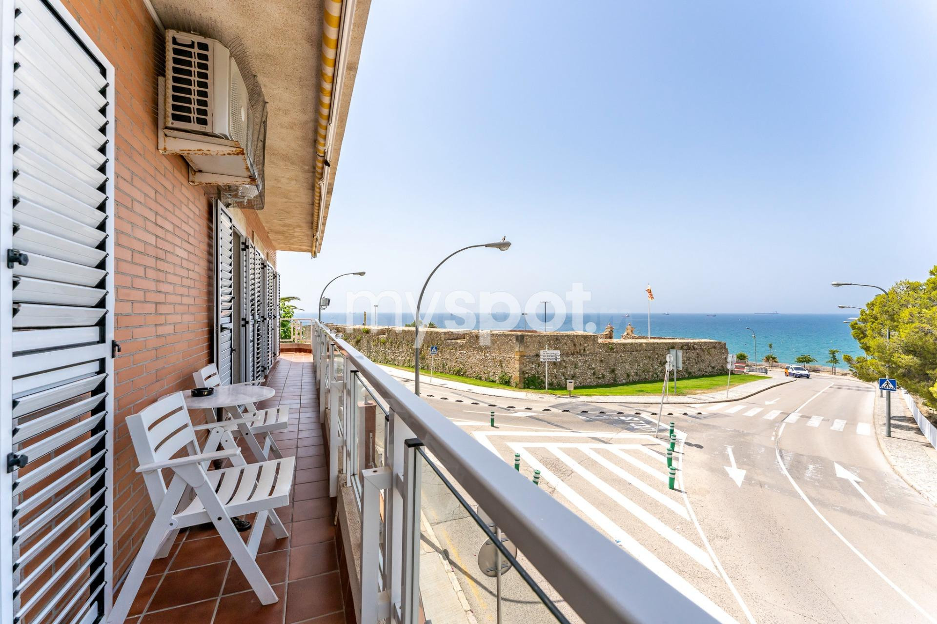Seis apartamentos con licencia turística frente al mar - foto 4