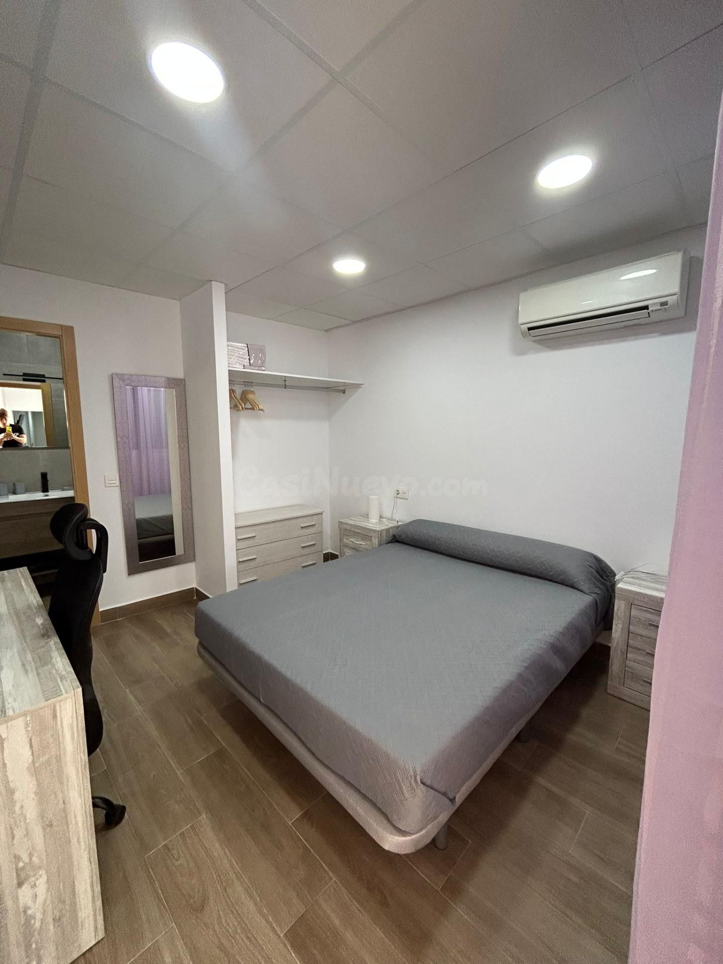 habitaciones CON BAÑO PRIVADO CERCA DE LA UCAM GASTOS INCLU