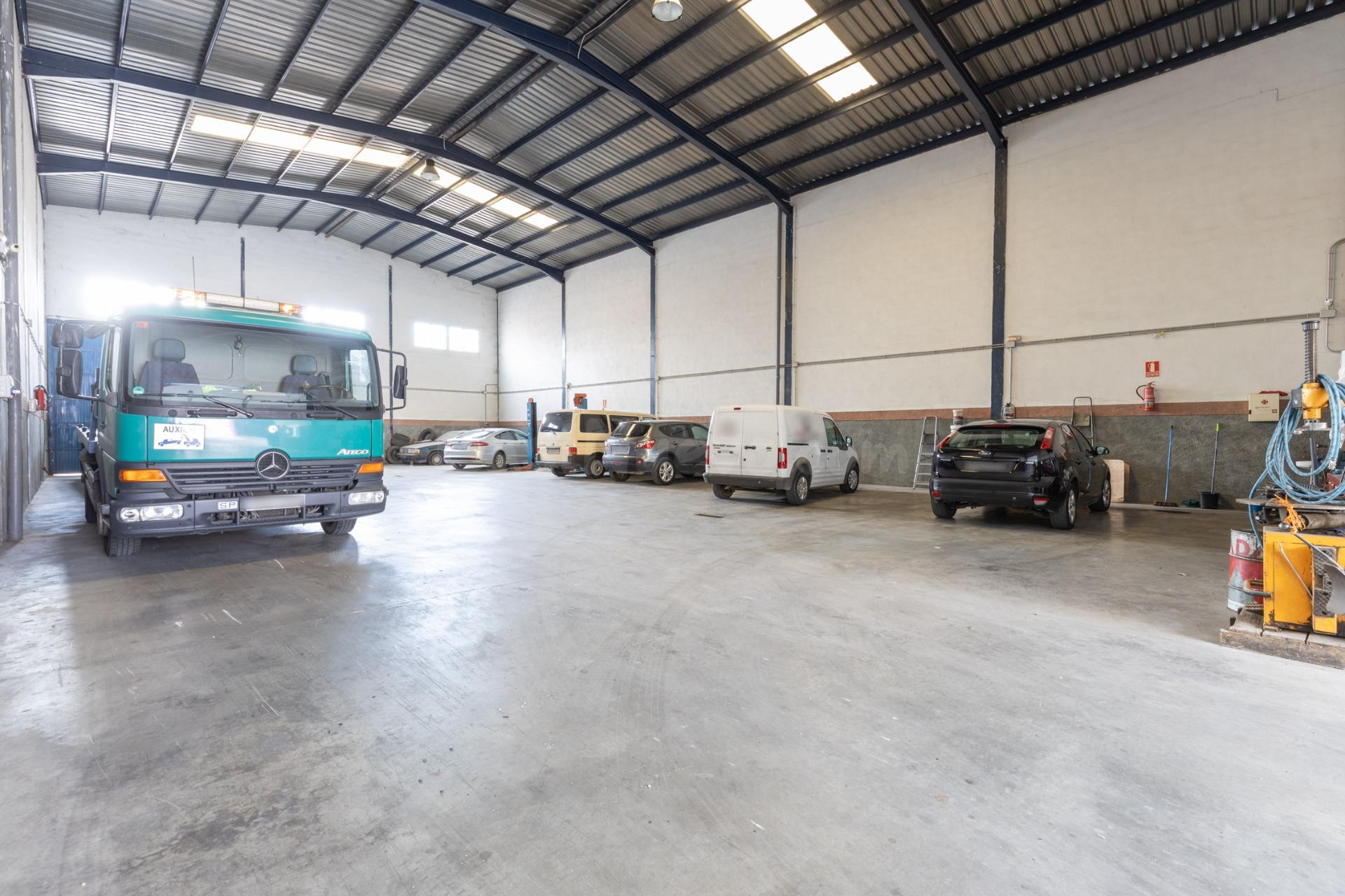 SE VENDE NEGOCIO RENTABLE EN LOJA (OPCION TRASPASO O ALQUILE - foto 4