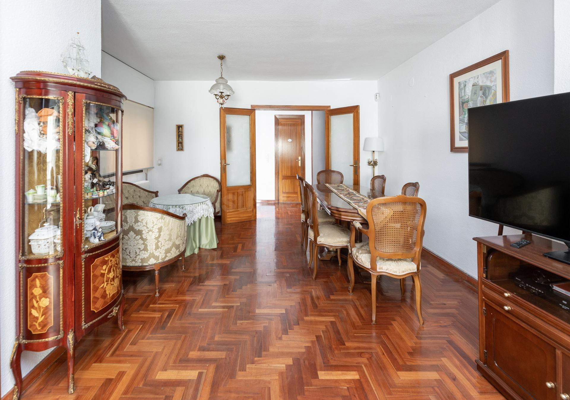 VIVIENDA EN ZONA CENTRO - ALHAMAR, CON PLAZA DE GARAJE Y CAL - foto 4