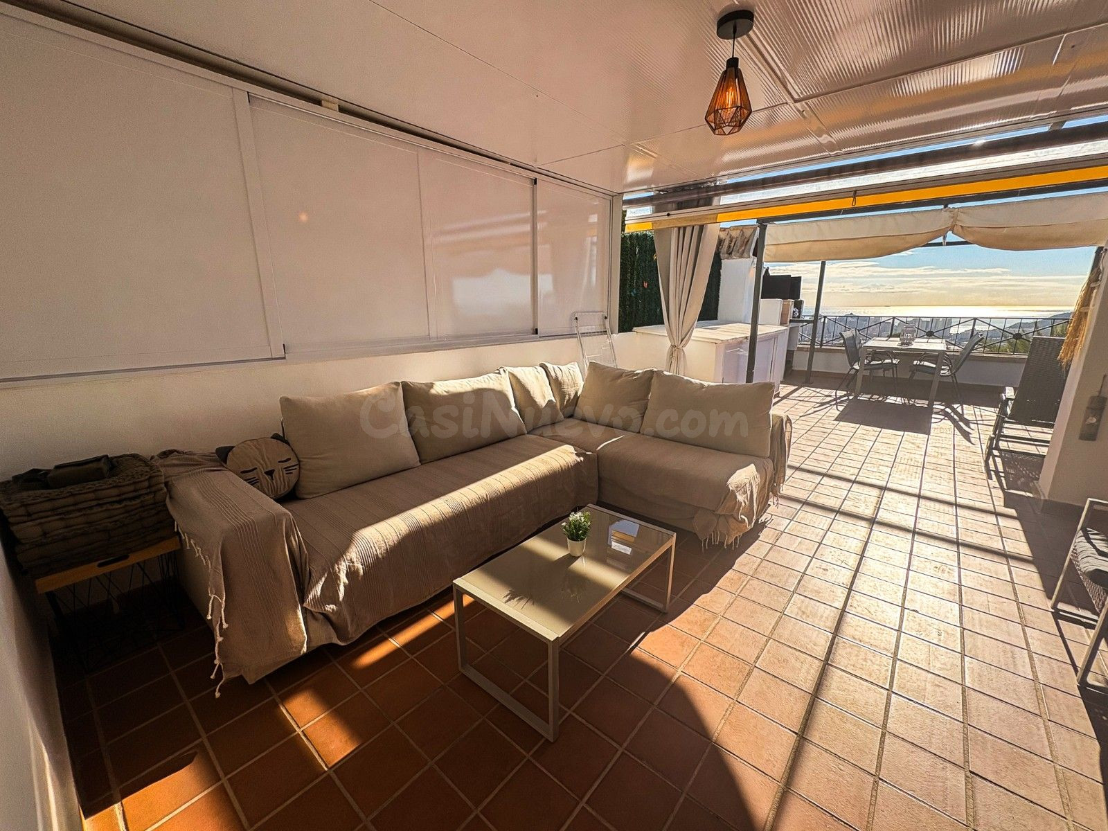 Casa adosada reformada con amplia terraza y vistas a Benidor - foto 3