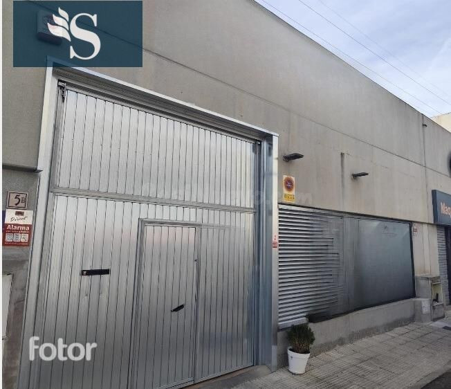 Venta de nave con inquilino