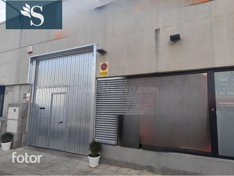 Venta de nave con inquilino - foto 2
