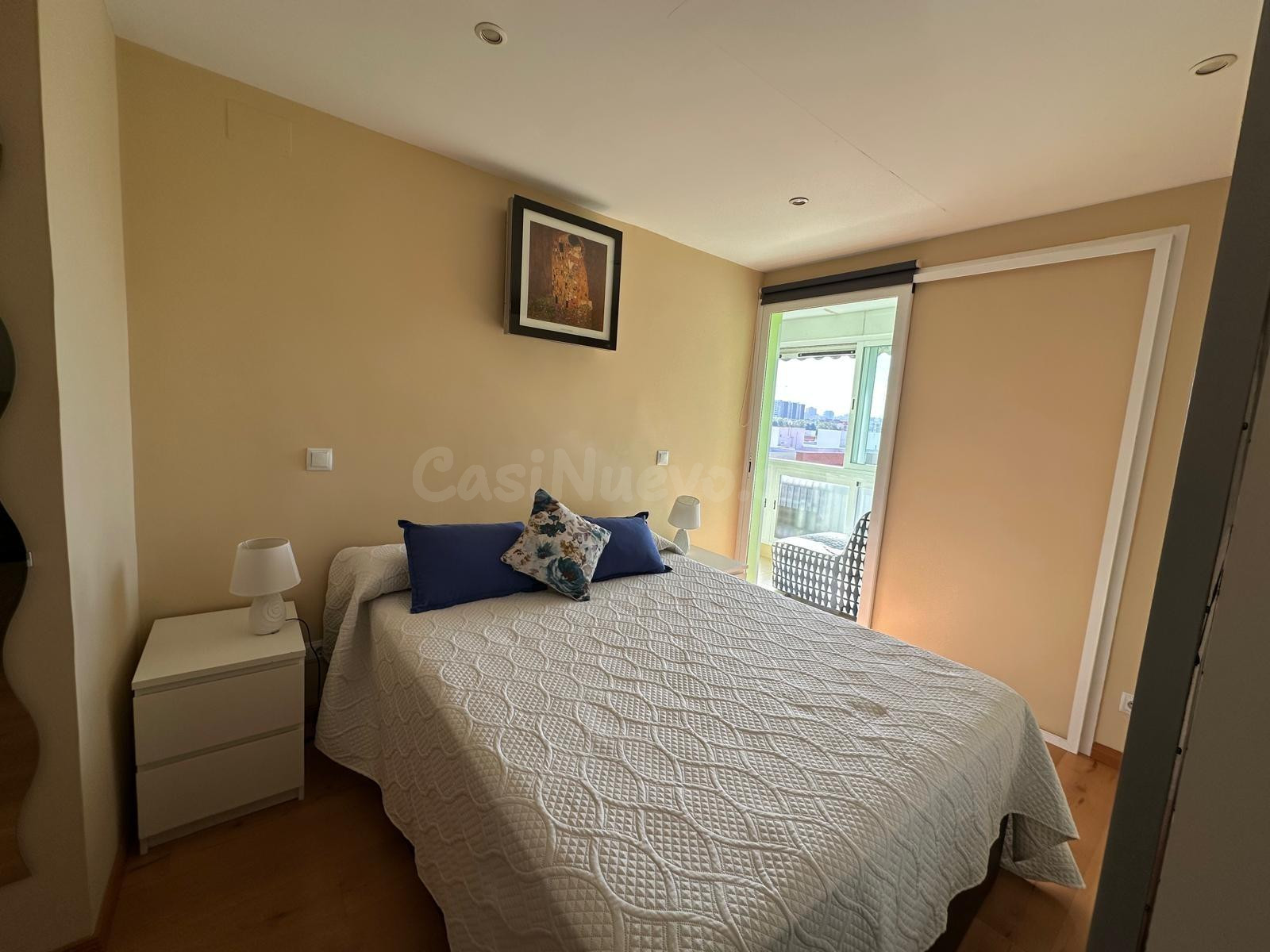 SE ALQUILA FANTASTICO APARTAMENTO EN BARRIO DEL PILAR!!! - foto 2
