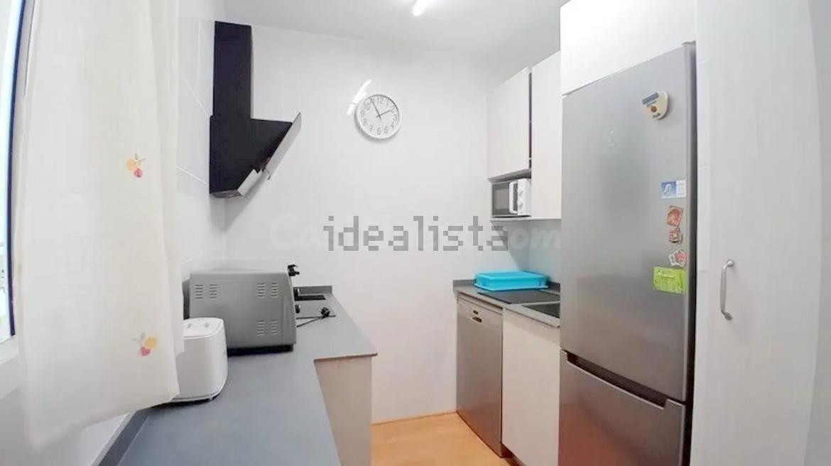 BUEN EDIFICIO Y ZONA - foto 3