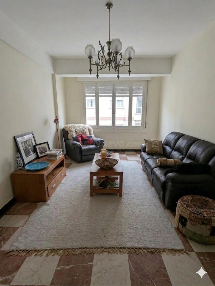 VIVIENDA CON MAS DE 100M2 EN EL CENTRO DE RIBEIRA