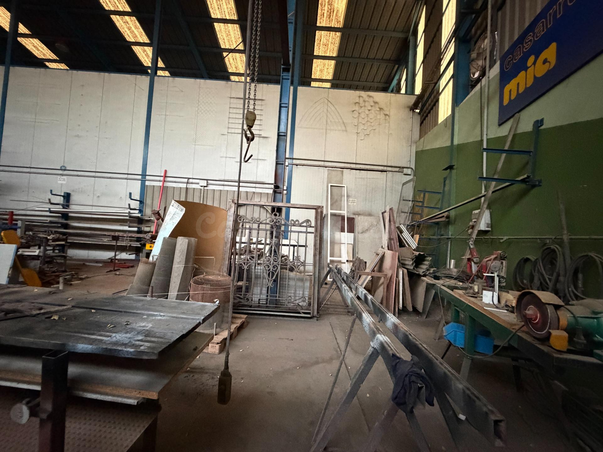 NAVE INDUSTRIAL EN SAN VICENTE DEL RASPEIG - foto 2