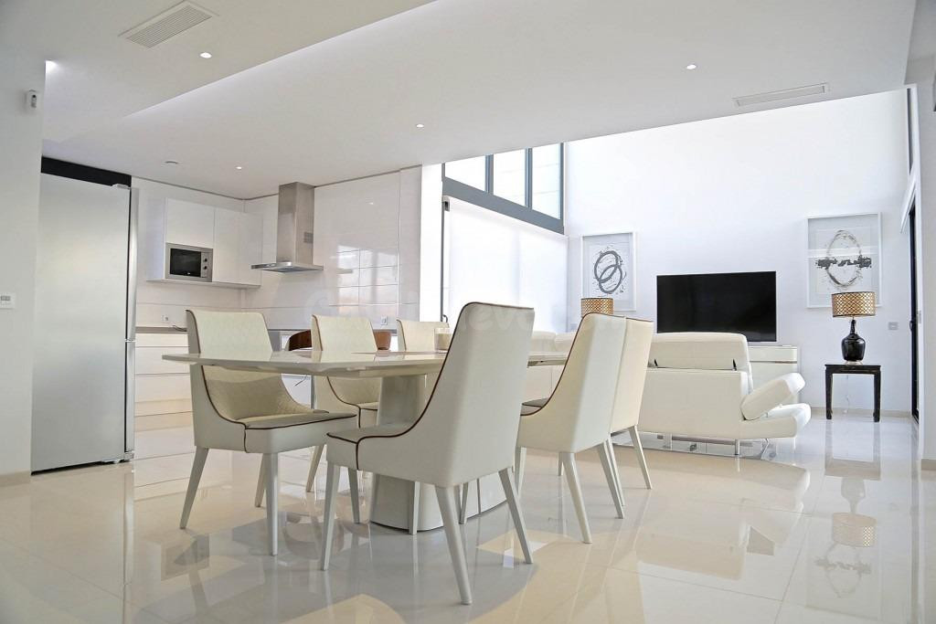 VILLAS DE OBRA NUEVA EN CAMPOAMOR - foto 4