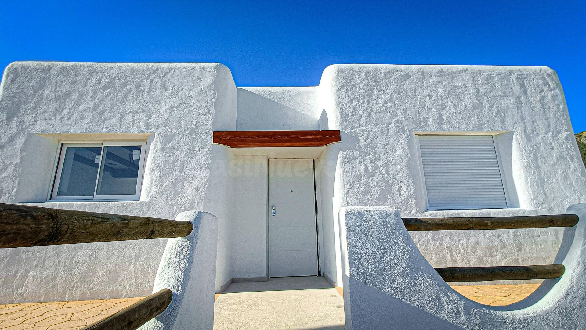 VILLA DE OBRA NUEVA ESTILO IBIZA EN POLOP - foto 4