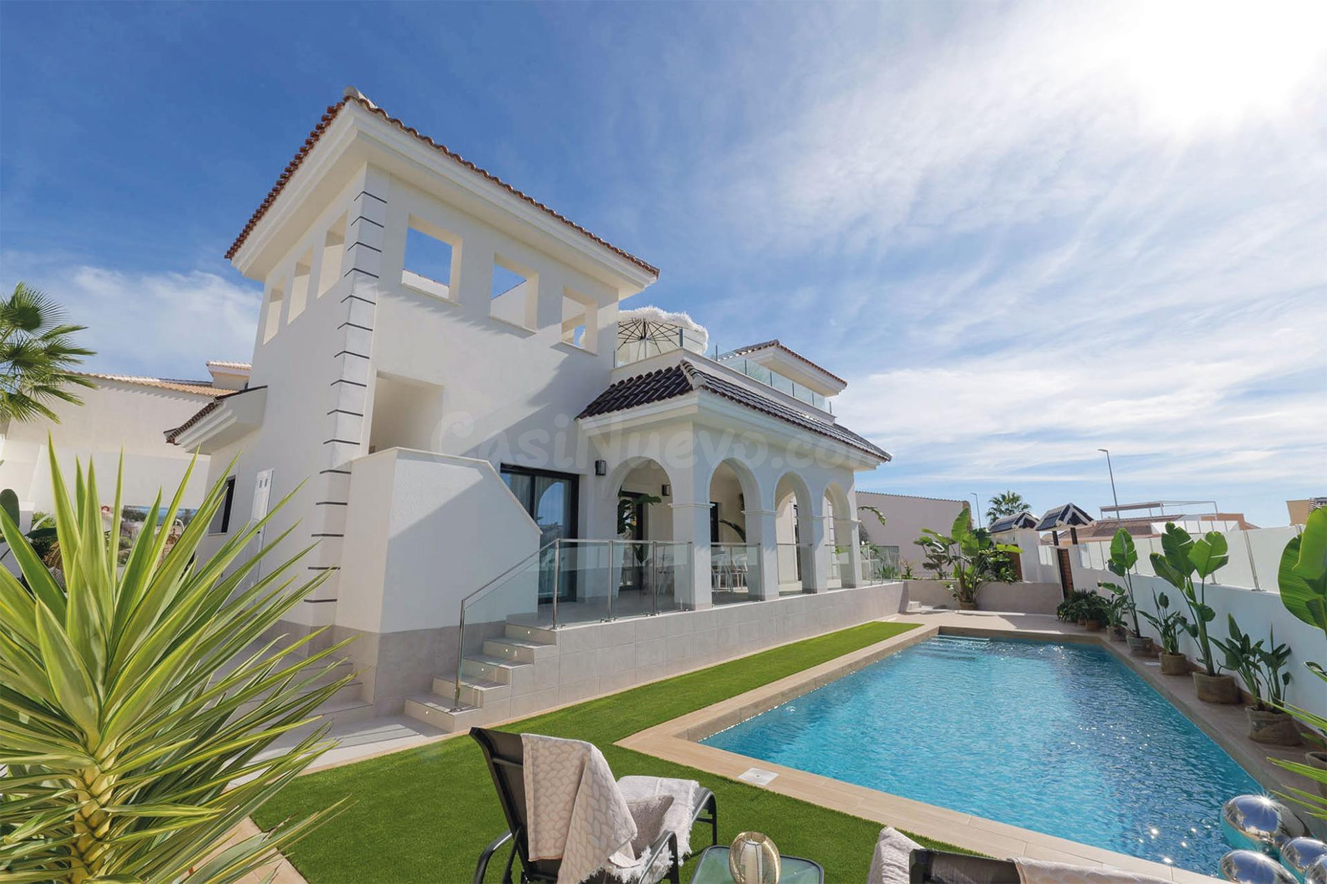 Villa de nueva construcción situado en la urbanización Doña 