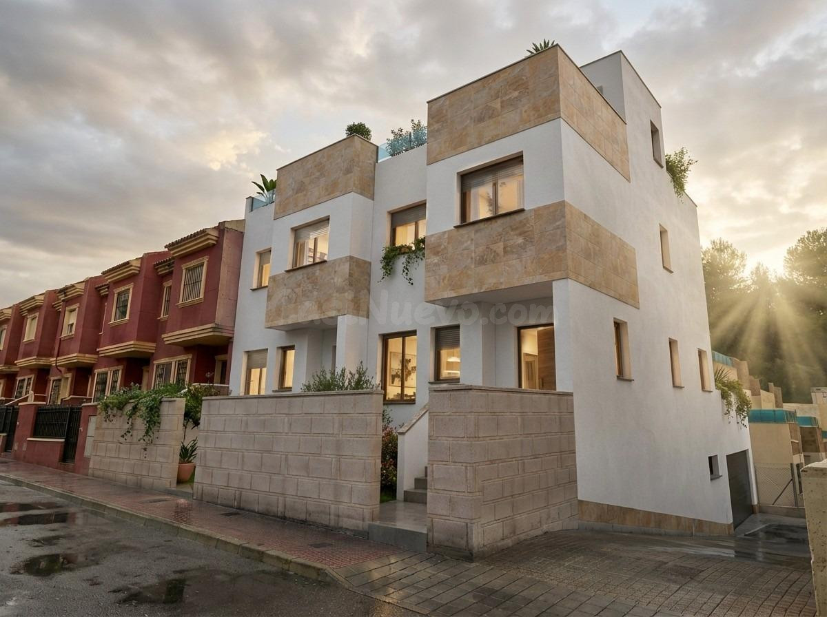 Promoción con tan solo 2 viviendas adosadas de obra nueva en