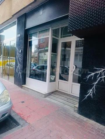 LOCAL EN MURCIA - ZONA UNIVERSIDAD - foto 4