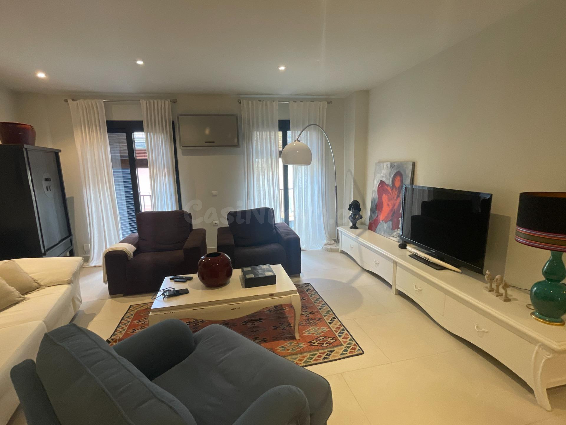 Exclusiva vivienda de lujo en el corazón de Dos Hermanas – - foto 5