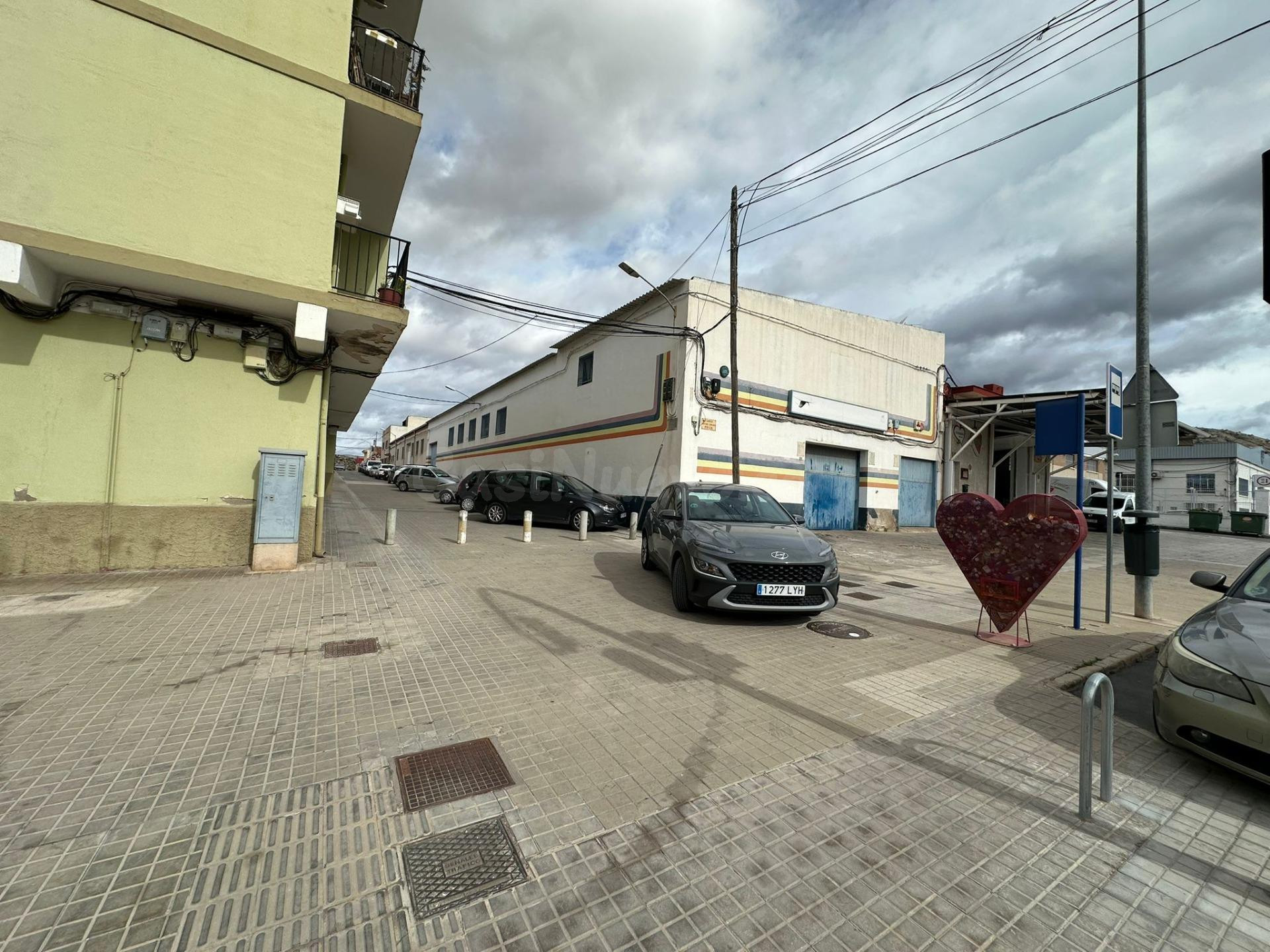NAVE PETREL: Oportunidad Única en Petrer - foto 2
