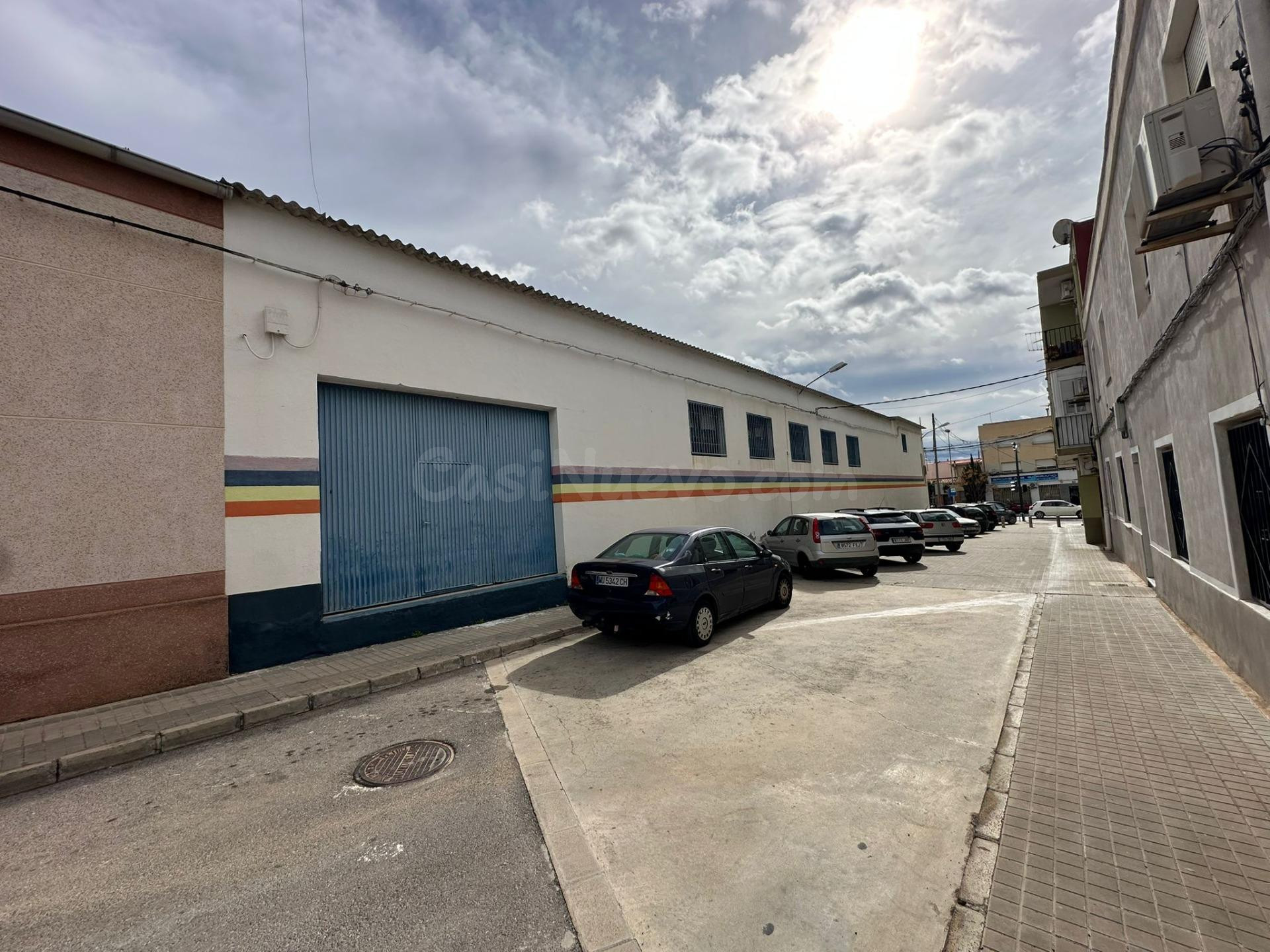 NAVE PETREL: Oportunidad Única en Petrer - foto 4