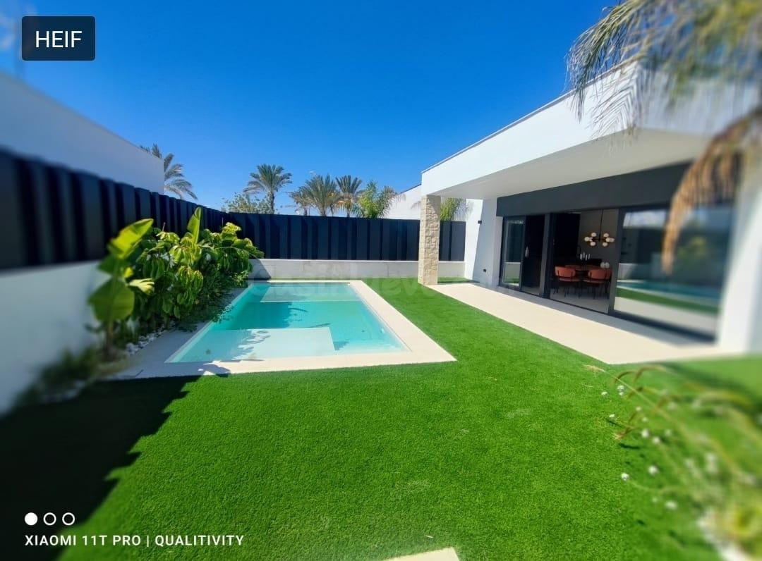 VILLAS AQUA EN LA QUINTA - foto 4