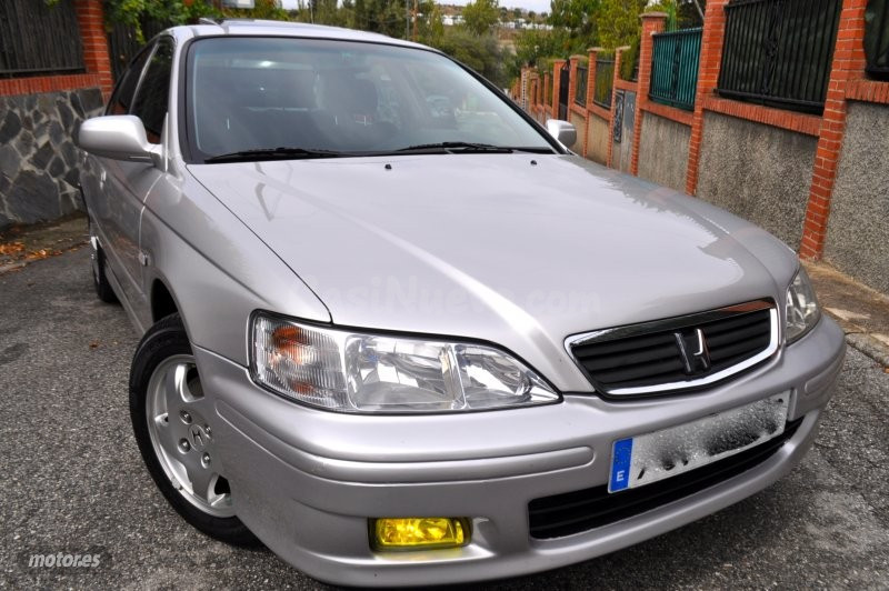Honda Accord - foto 2