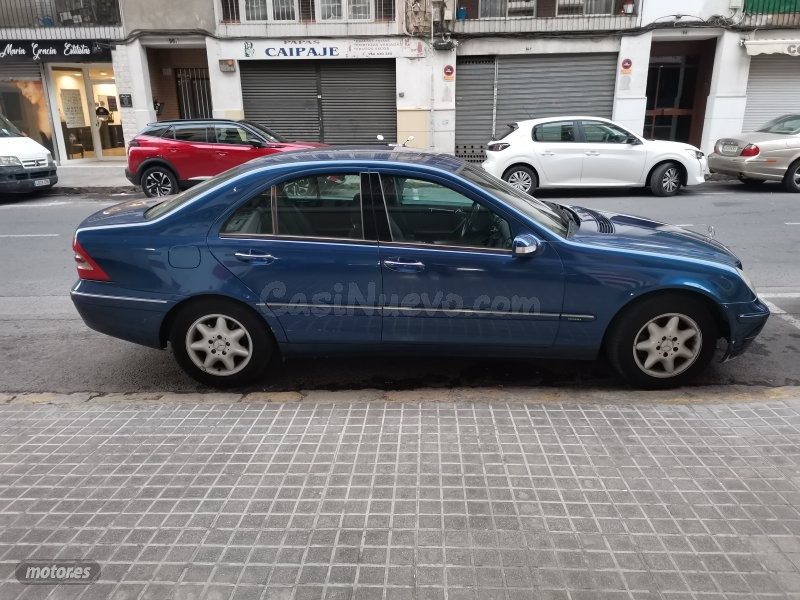 Mercedes Clase C - foto 2