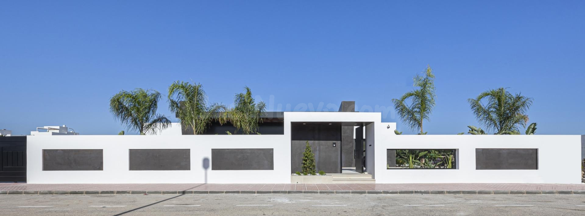VILLAS DE OBRA NUEVA EN CIUDAD QUESADA - foto 4