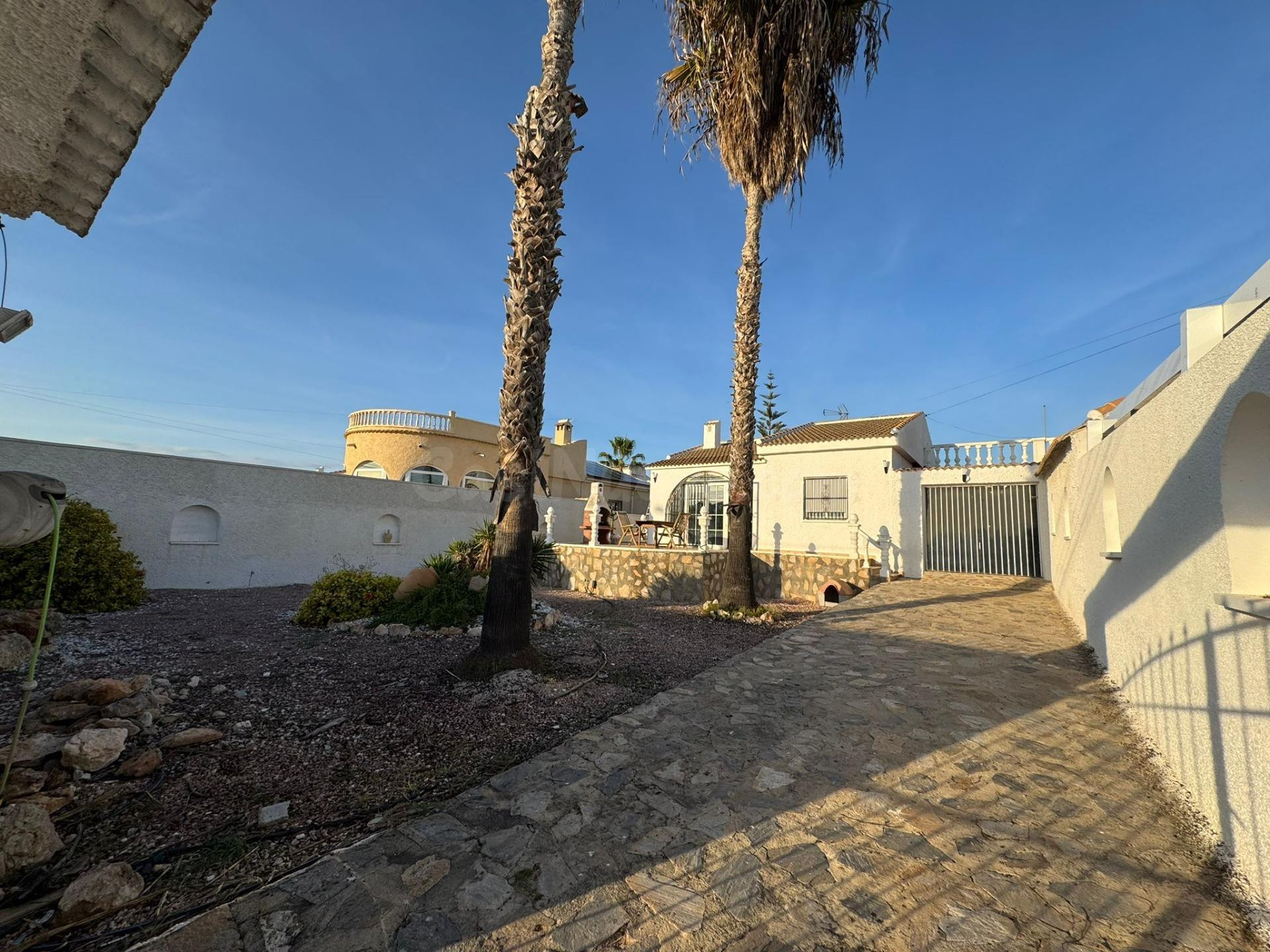 Chalet adosado en La Siesta, Torrevieja