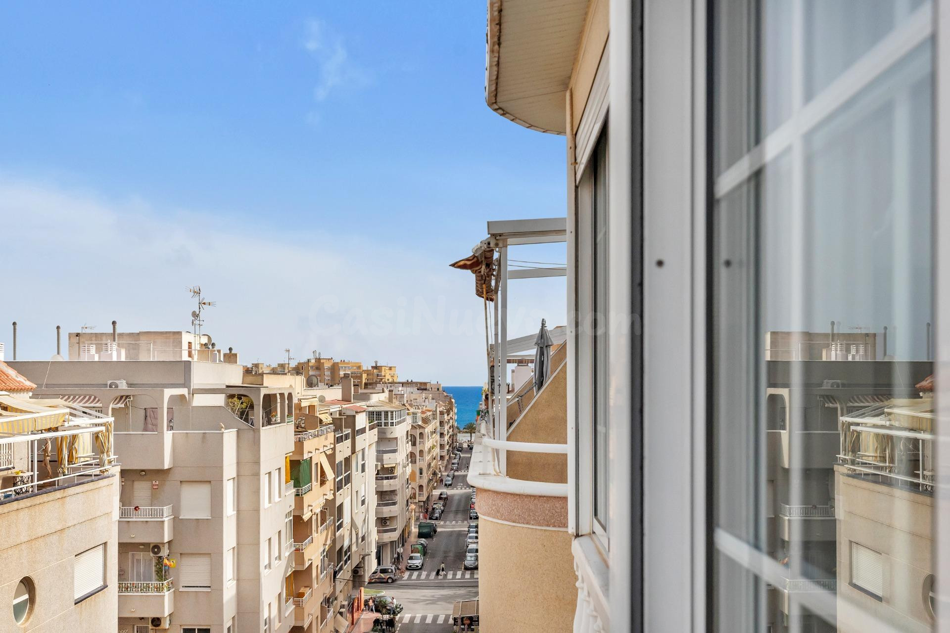 Exclusivo Ático de 3 dormitorios y 2 baños a 500m de Playa d
