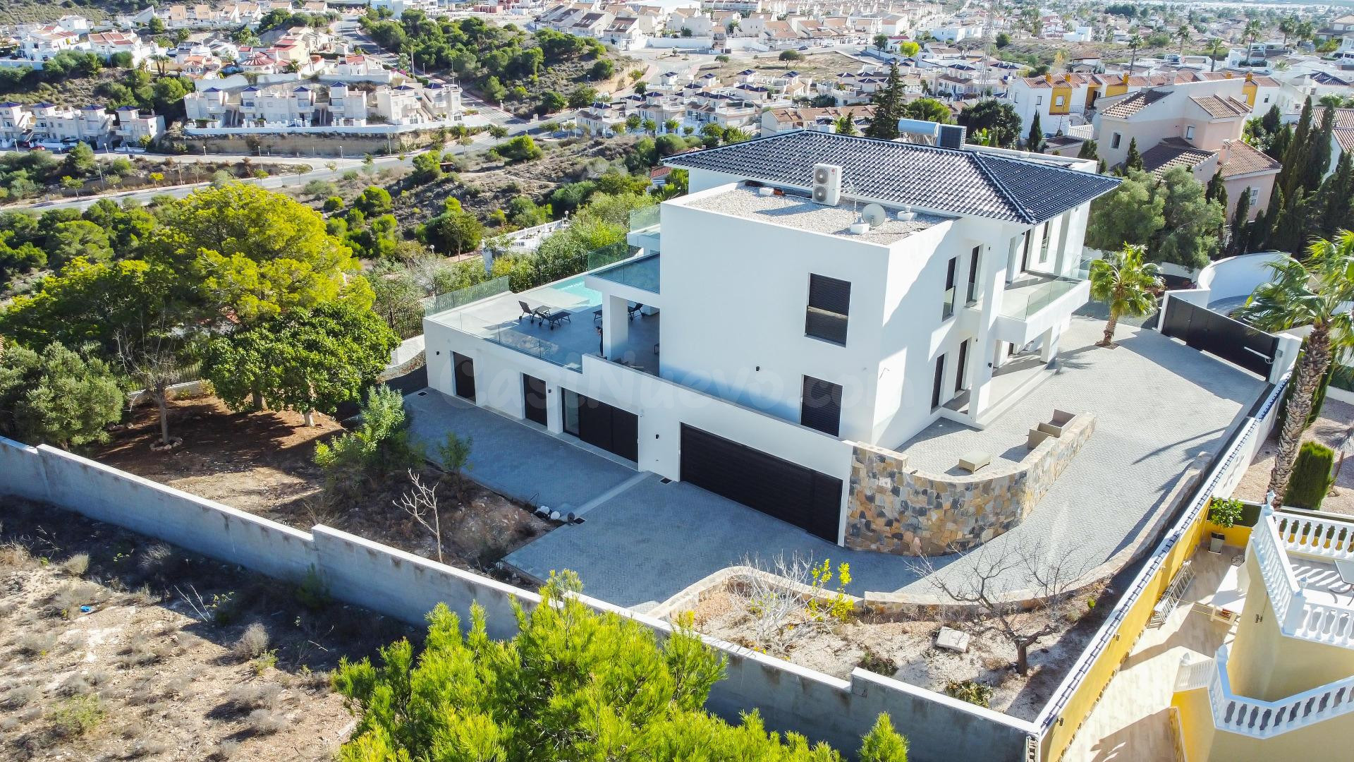 Espectacular villa de lujo con apartamento de invitados priv - foto 3