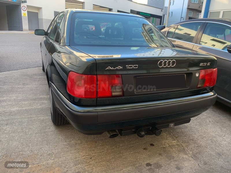 Audi 100 - foto 3