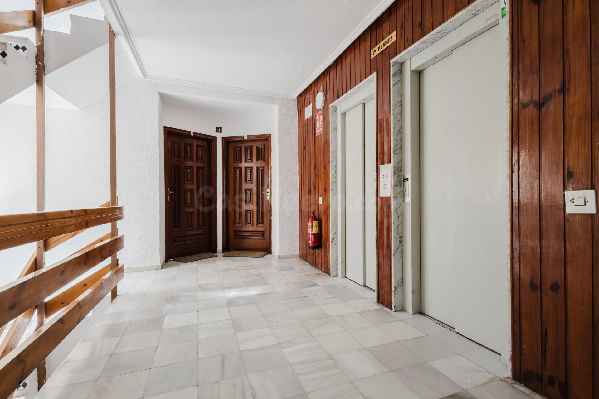 Exclusivo apartamento de lujo en primera línea de mar - foto 4