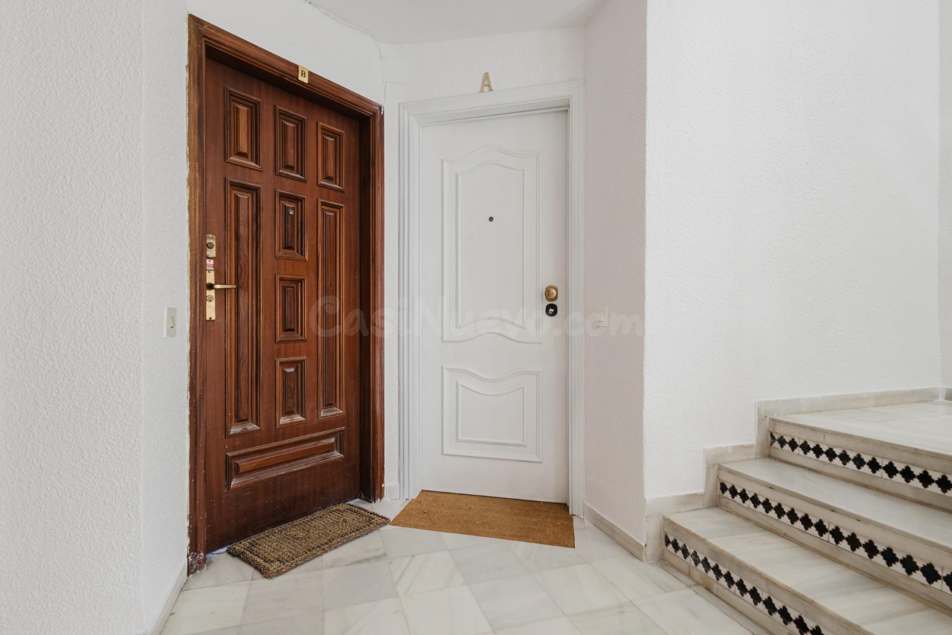 Exclusivo apartamento de lujo en primera línea de mar - foto 5