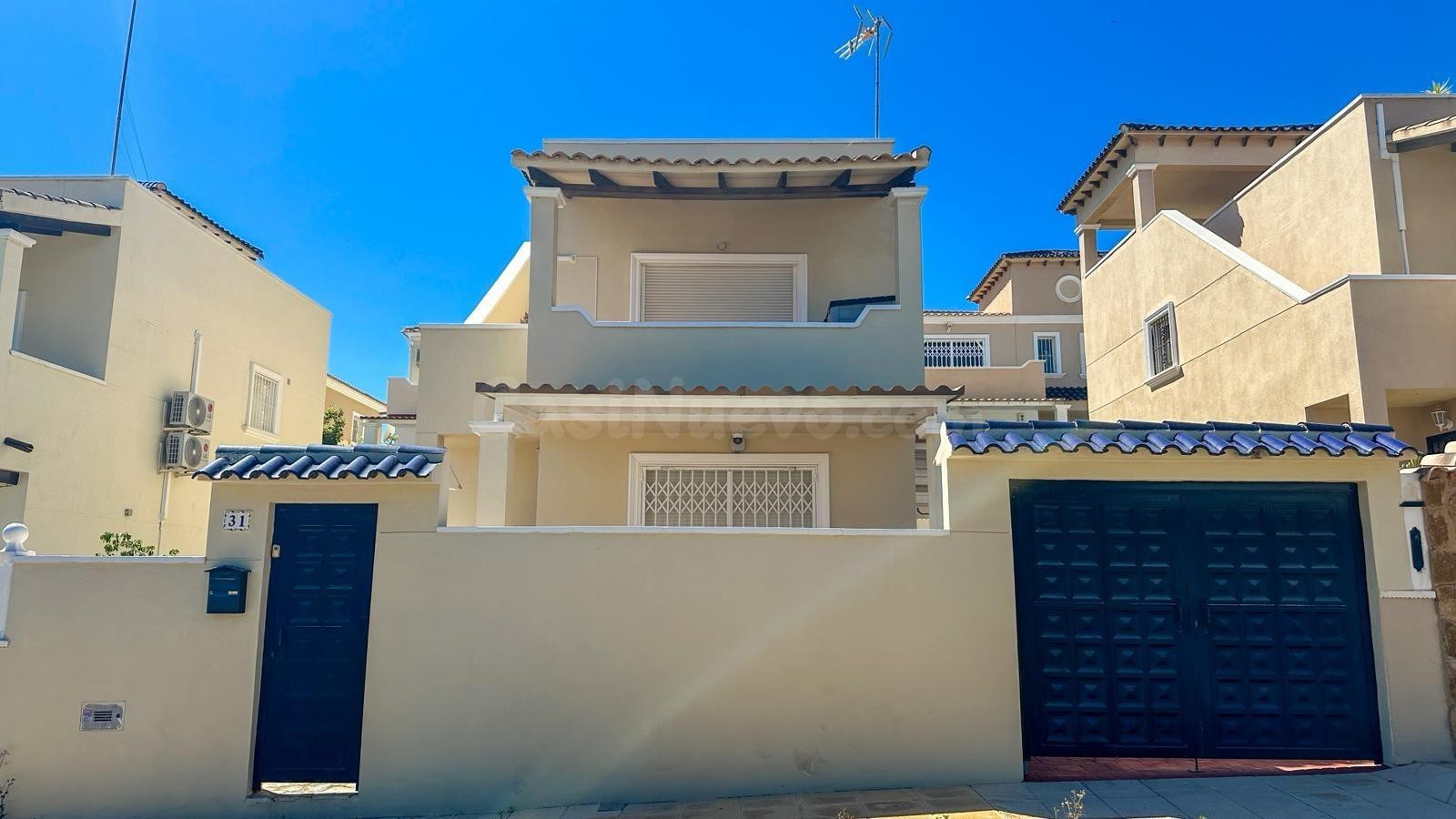 Villa independiente con solárium y vistas panorámicas | El G - foto 2