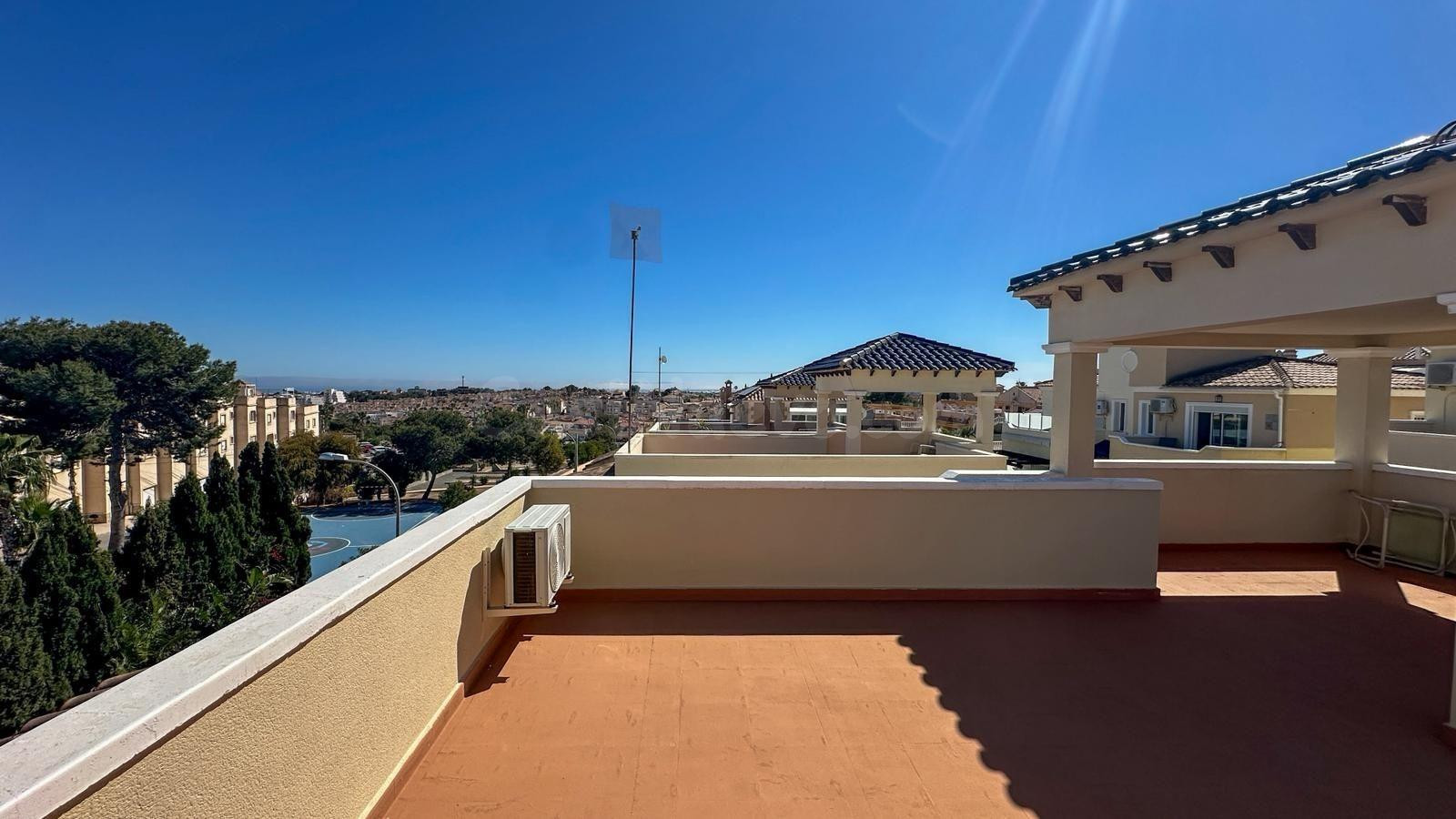 Villa independiente con solárium y vistas panorámicas | El G - foto 5