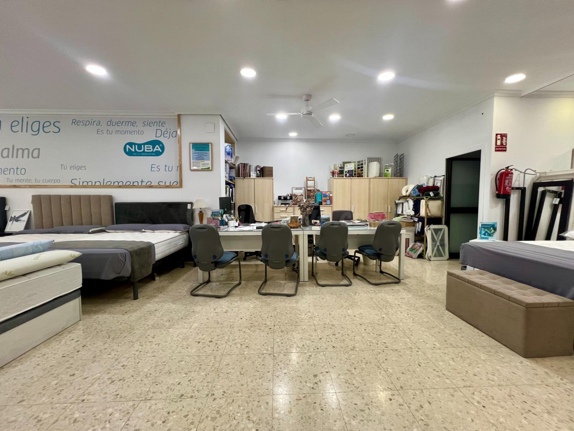 LOCAL COMERCIAL EN AVENIDA BARCELONA - foto 3