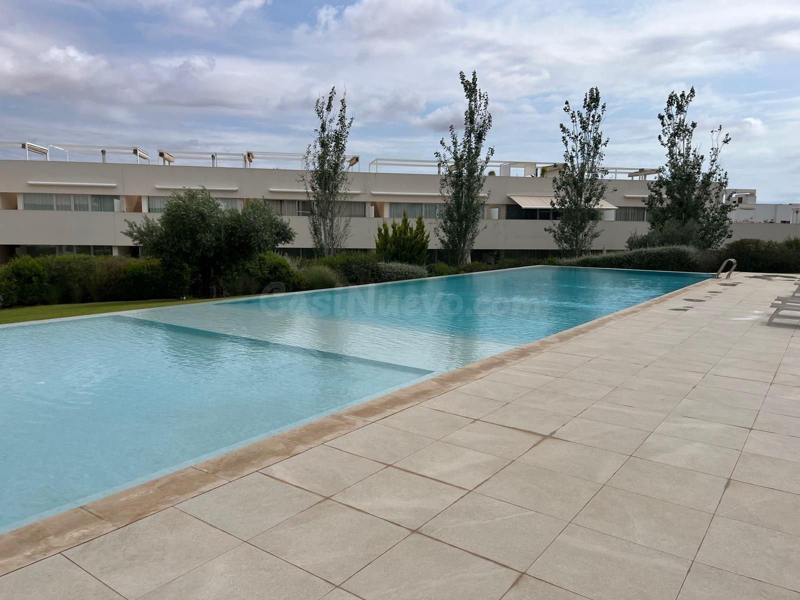 Dúplex moderno en planta baja con jardín | Los Balcones – To - foto 2