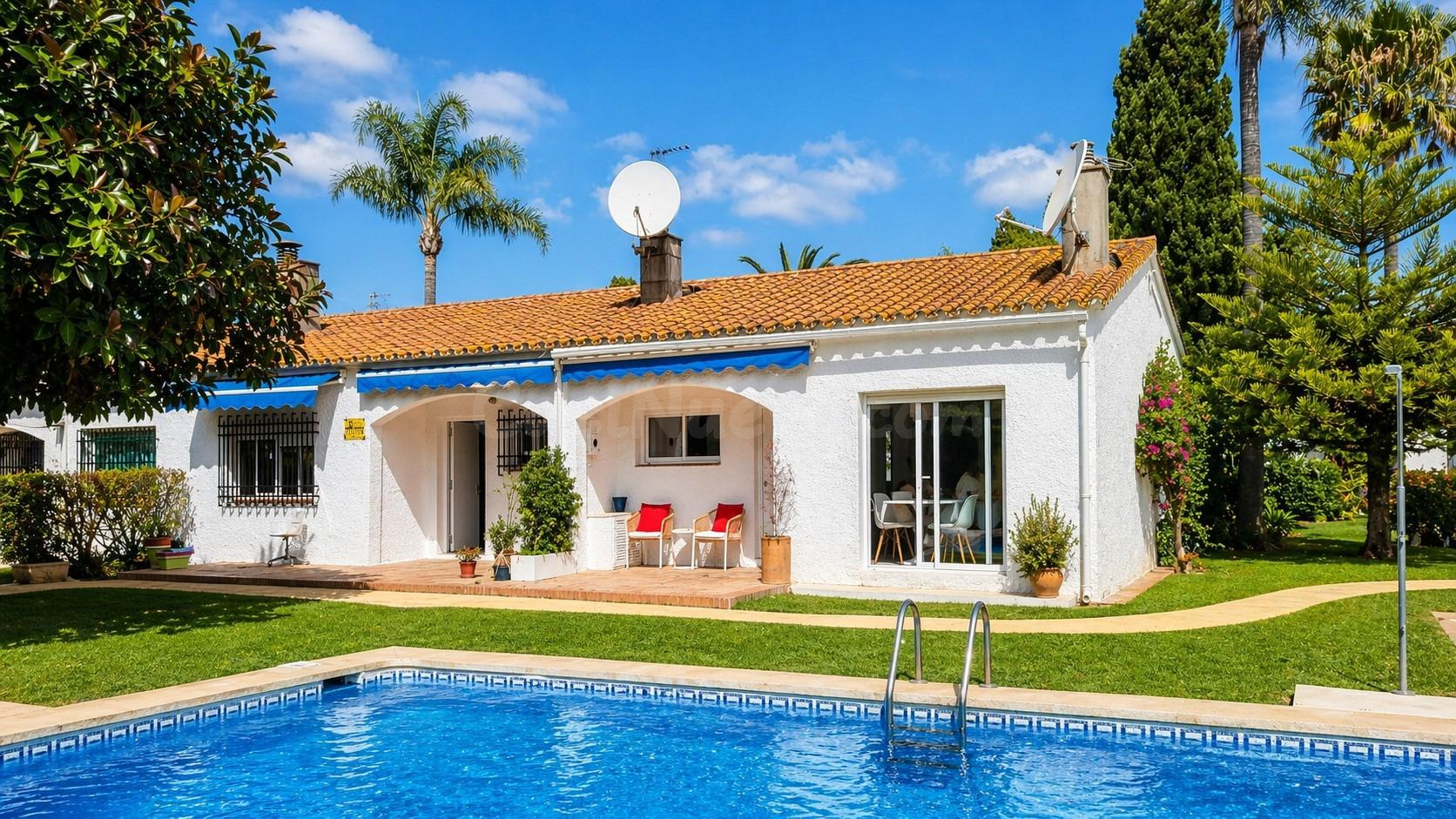 Chalet en las Petunias, cerca del paseo maritimo - foto 2