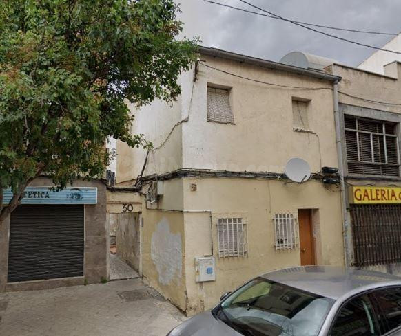 SE VENDE piso OKUPA en C Peironcely 30 de Madrid - foto 2