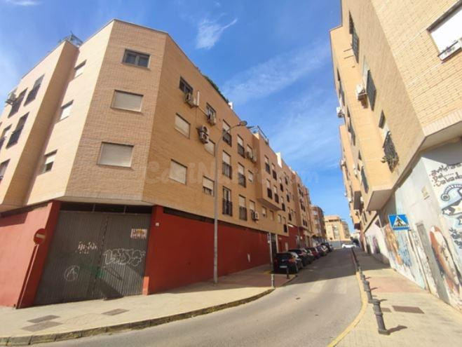 SE VENDE piso OKUPA en C Cartagena 20 de Ejido (El) - foto 2