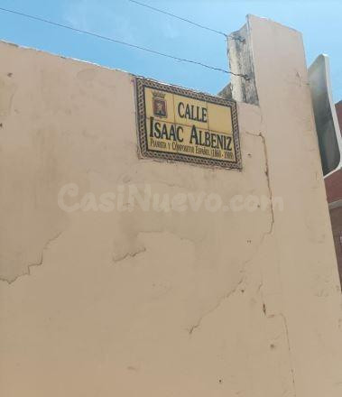 SE VENDE piso OKUPA en C CL ISAAC ALBENIZ,1 Bl:P Esc:1 Pl:1 - foto 3
