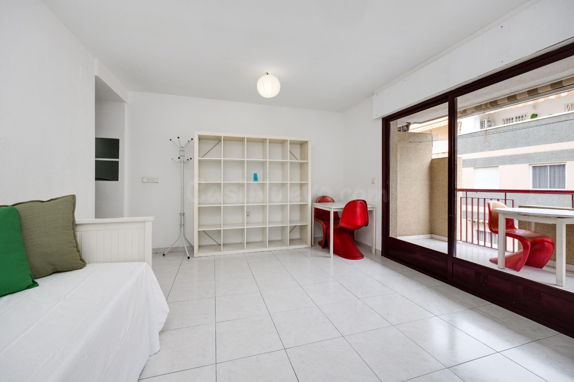 Gran estudio en zona Avenida Habaneras, Torrevieja - foto 5