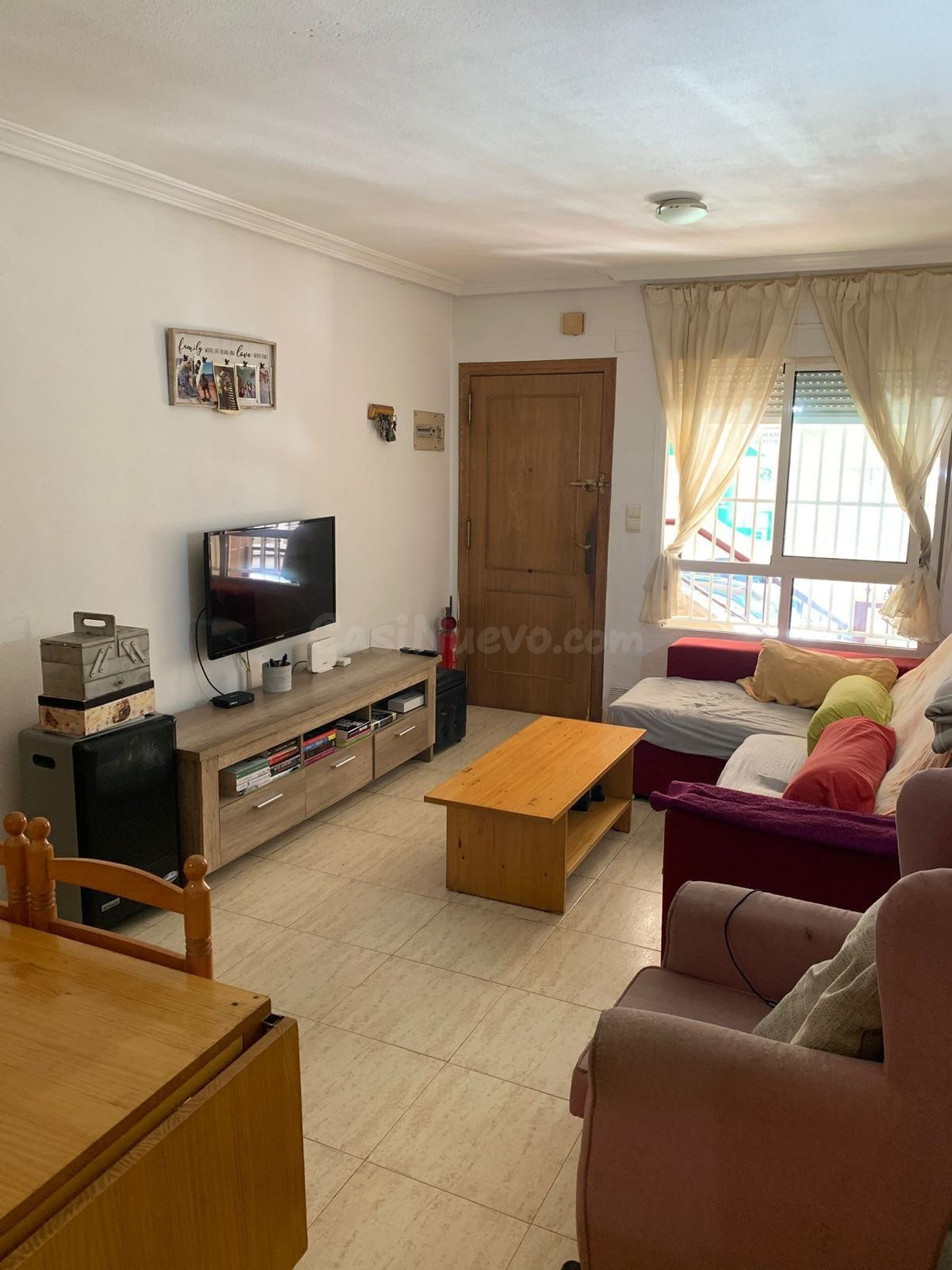 Apartamento en Torrevieja de 1 dormitorio y 1 baño - Parque  - foto 4