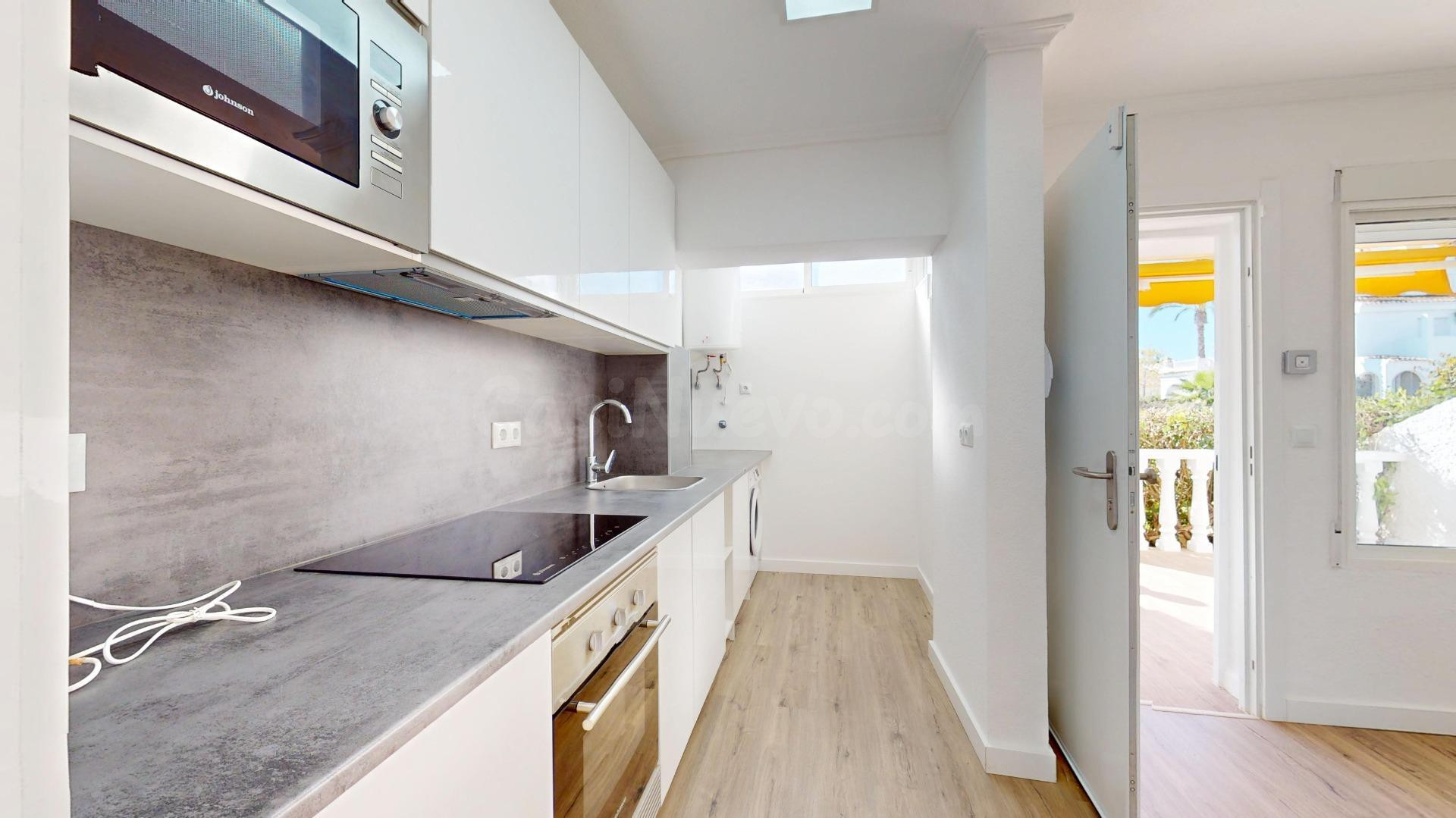 BUNGALOW DE 2 DORMITORIOS 1 BAÑO EN LOS DOLSES ( ORIHUELA COSTA ) - foto 5