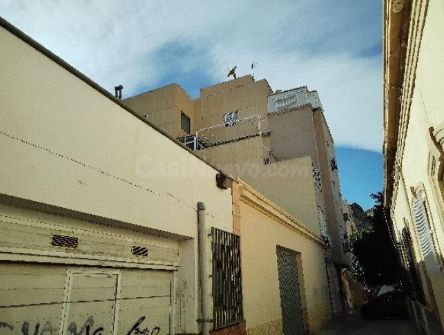 SE VENDE piso OKUPA en C Jarcia 11 de Almería - foto 2