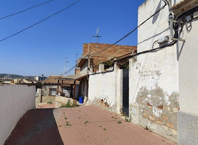 SE VENDE suelo urbano OKUPA en C PINTOR SOROLLA S/N de Murci - foto 2